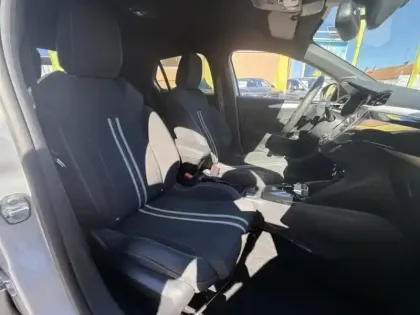 Photo 10 Opel Corsa Gén. VI Ph2 GS 5