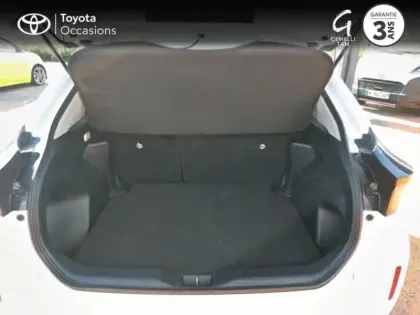 Photo 9 Toyota Yaris Gén. I Ph1 NG Dynamic 5