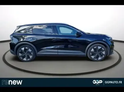 Photo 6 Renault Scenic  E-Tech Electric 220ch Techno grande autonomie -24