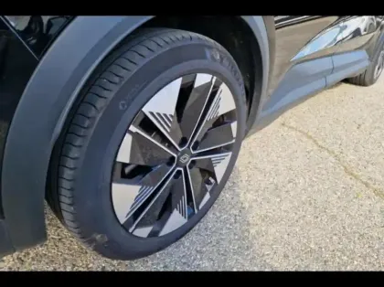 Photo 11 Renault Scenic  E-Tech Electric 220ch Techno grande autonomie -24