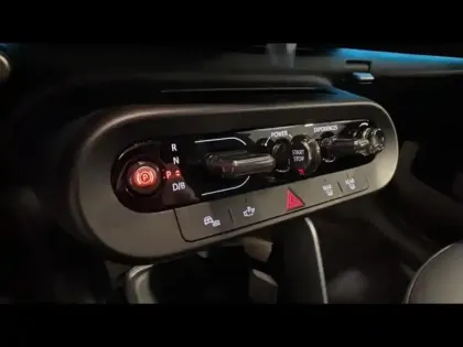 Photo 9 Mini Cooper Gén. IV (/F66/J01) Ph1 Favoured 3