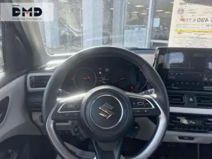 Photo 6 Suzuki Swift  1.2 Hybrid 83ch Privilège