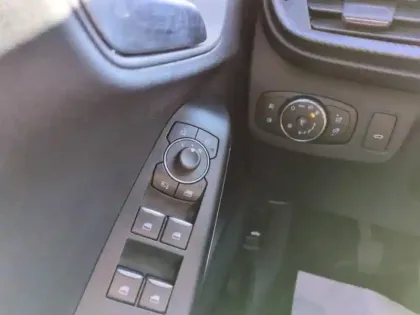 Photo 13 Ford Puma  1.0 Flexifuel 125ch S&S mHEV ST-Line X