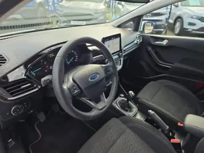 Photo 13 Ford Fiesta Gén. V Ph2 Titanium Business 5