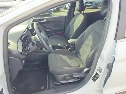 Photo 9 Ford Fiesta Gén. V Ph2 Titanium Business 5