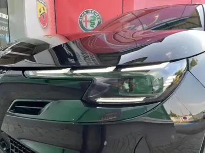 Photo 8 Alfa Romeo Junior  1.2 Ibrida 145ch Techno e-DCT6