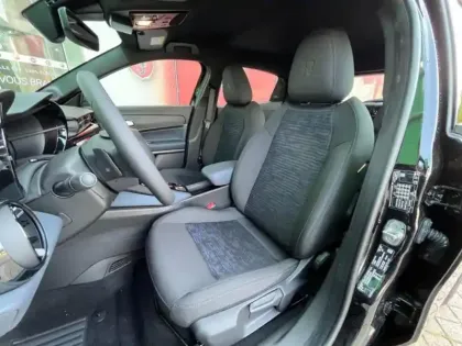 Photo 9 Alfa Romeo Junior  1.2 Ibrida 145ch Techno e-DCT6