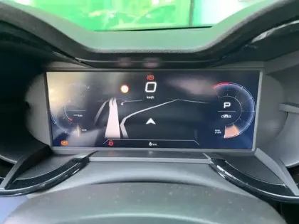 Photo 12 Alfa Romeo Junior  1.2 Ibrida 145ch Techno e-DCT6