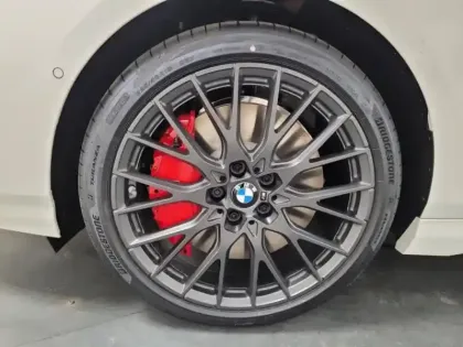 Photo 5 BMW Serie 1 Gén. IV (F70) Ph1 M Sport 5