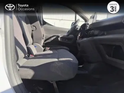 Photo 5 Toyota Proace  CITY Medium 130 D-4D Business BVA RC23