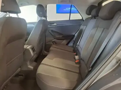 Photo 10 Volkswagen T-roc  2.0 TDI 116ch VW Edition