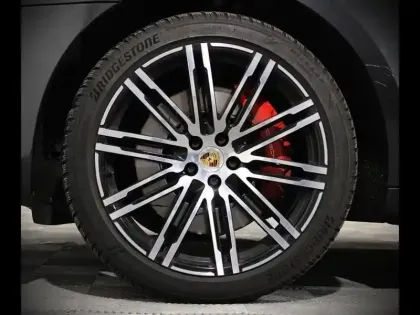 Photo 5 Porsche Macan  3.6 V6 440ch Turbo Pack Performance PDK