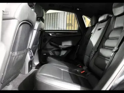 Photo 14 Porsche Macan  3.6 V6 440ch Turbo Pack Performance PDK
