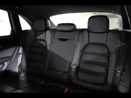 Photo 13 Porsche Macan  3.6 V6 440ch Turbo Pack Performance PDK