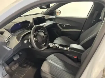 Photo 7 Peugeot 2008  1.2 PureTech 130ch S&S Allure EAT8