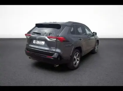 Photo 5 Toyota Rav4 Gén. V Ph1 Design Business 5