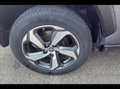 Photo 14 Toyota Rav4 Gén. V Ph1 Design Business 5