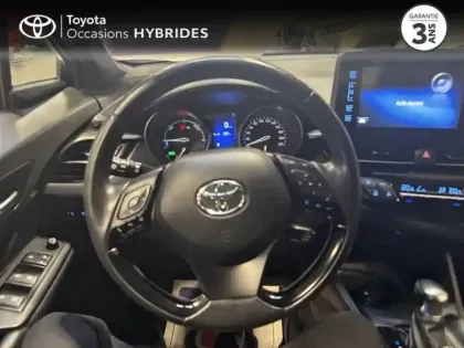 Photo 7 Toyota C-HR  122h Dynamic 2WD E-CVT RC18