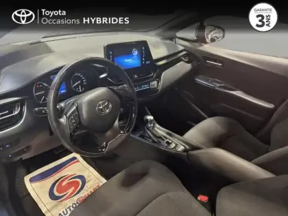 Photo 6 Toyota C-HR  122h Dynamic 2WD E-CVT RC18