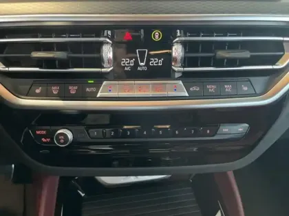 Photo 11 BMW X4  xDrive20d 190ch M Sport