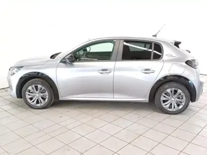 Photo 7 Peugeot 208  e- 136ch Style