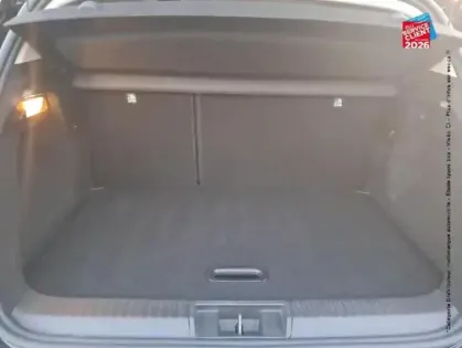 Photo 13 Renault Captur  1.3 TCe 140ch FAP Initiale Paris EDC - 21