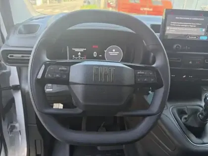 Photo 11 Fiat Doblo Gén. III Ph2 25th Anniversary 4