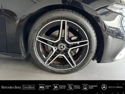 Photo 14 Mercedes Classe A  180 136ch AMG Line 7G-DCT