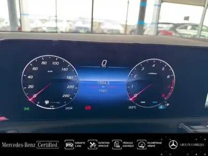 Photo 8 Mercedes Classe A  180 136ch AMG Line 7G-DCT