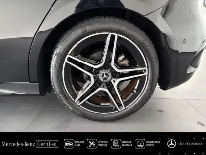 Photo 12 Mercedes Classe A  180 136ch AMG Line 7G-DCT