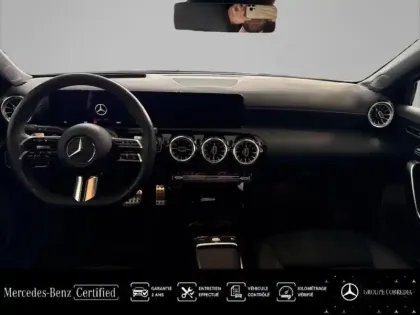 Photo 5 Mercedes Classe A  180 136ch AMG Line 7G-DCT