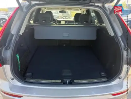 Photo 13 Volvo Xc60  T6 Hybride Rechargeable 253 + 145ch Plus Style Dark Geartronic 8 AWD