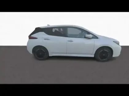 Photo 5 Nissan Leaf  217ch e+ 62kWh N-Connecta 22