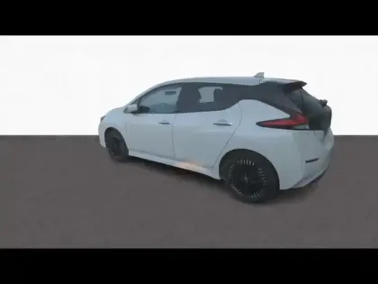 Photo 6 Nissan Leaf  217ch e+ 62kWh N-Connecta 22