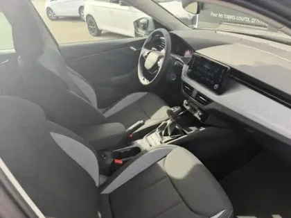 Photo 9 Skoda Kamiq  1.0 TSI Evo 2 116ch Clever Edition DSG7