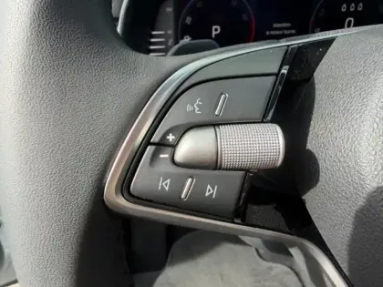 Photo 12 Skoda Kamiq  1.0 TSI Evo 2 116ch Clever Edition DSG7