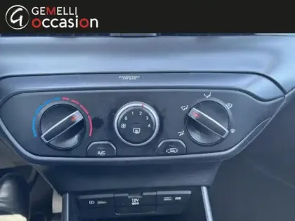 Photo 13 Hyundai I20  1.2 84ch Initia + PACK MULTIMEDIA