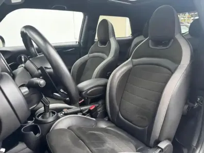 Photo 6 Mini Mini  John Cooper Works 231ch Ultimate BVA8 137g