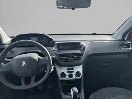 Photo 7 Peugeot 208  PureTech 68ch BVM5