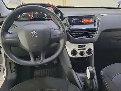 Photo 27 Peugeot 208  PureTech 68ch BVM5