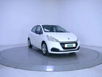 Photo 22 Peugeot 208  PureTech 68ch BVM5