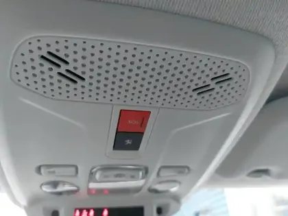 Photo 17 Peugeot 208  Electrique 50 kWh 136ch