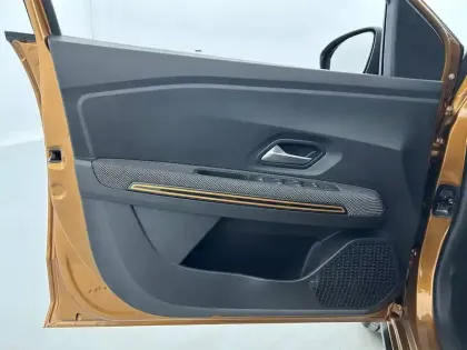 Photo 28 Dacia Sandero  ECO-G 100 - 22