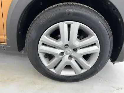 Photo 38 Dacia Sandero  ECO-G 100 - 22