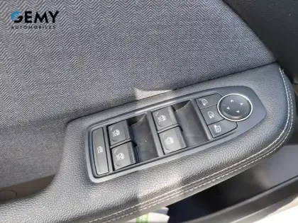 Photo 12 Renault Clio  TCe 90 - 21N