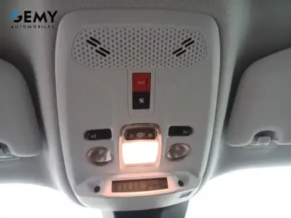 Photo 14 Peugeot 2008  Electrique 136 ch