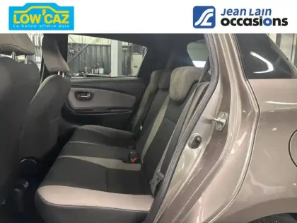 Photo 16 Toyota Yaris  Hybride 100h