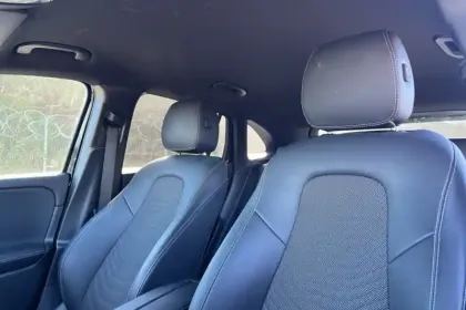 Photo 57 Mercedes GLA  200 7G-DCT