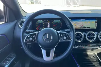 Photo 67 Mercedes GLA  200 7G-DCT