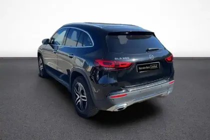 Photo 51 Mercedes GLA  200 7G-DCT